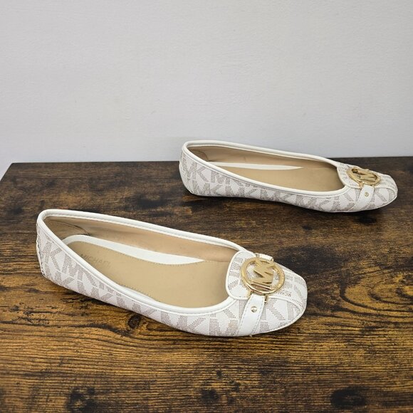 Michael Kors Fulton Logo Studded Moccasins Shoes Slip On Flats 7M Vanilla Gold - Picture 2 of 8